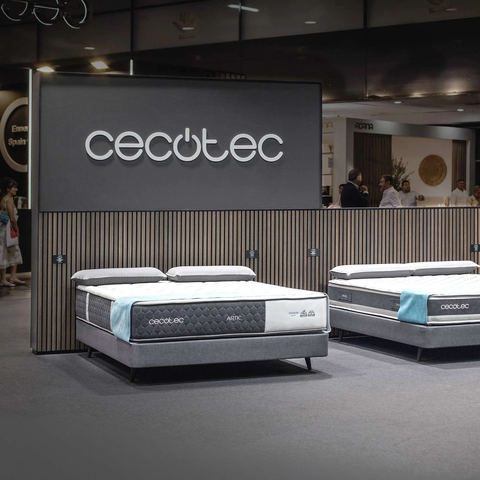 Cecotec