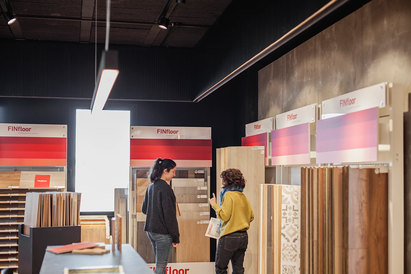MDEC Showroom · Photo 26