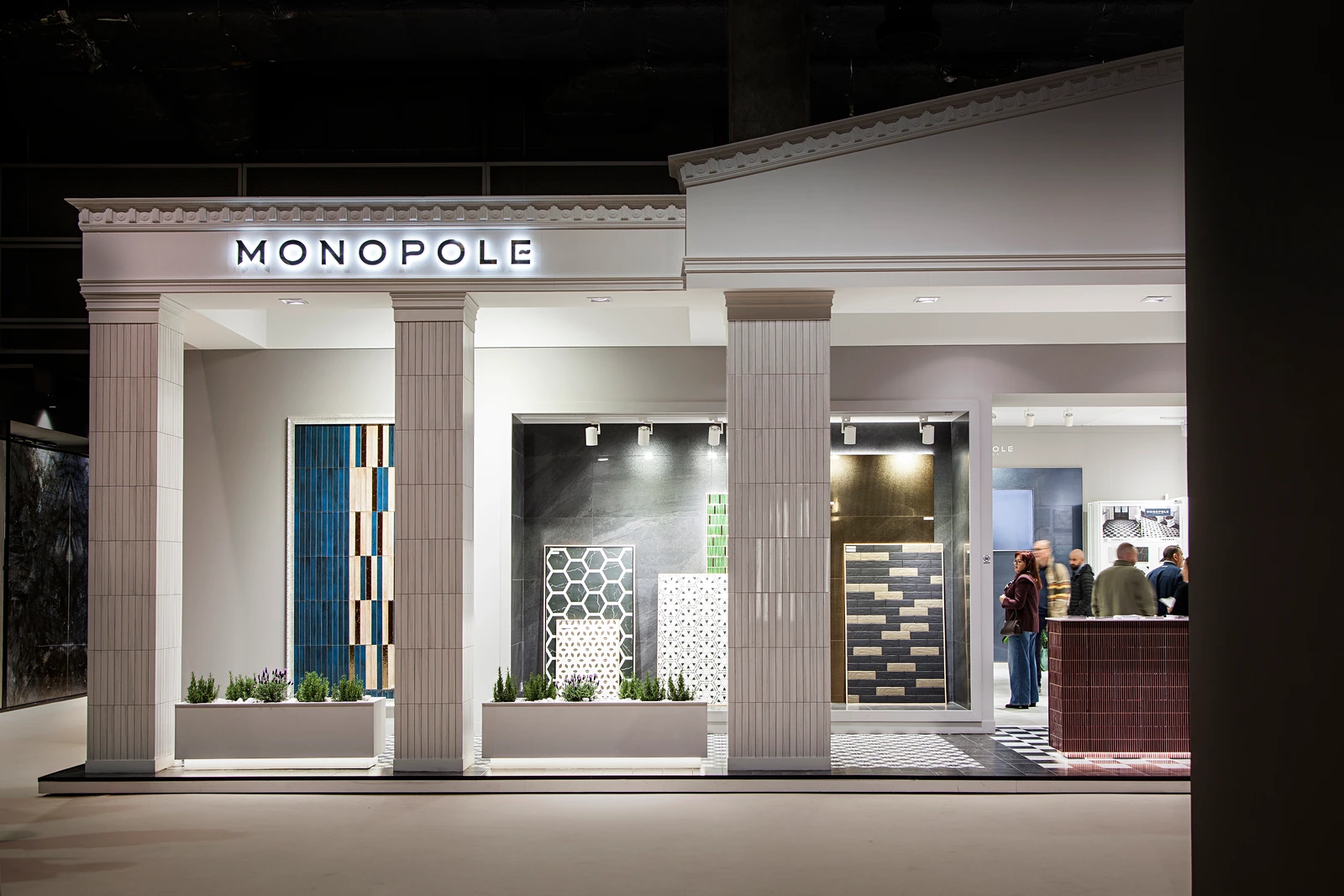 Monopole · Fotografía 2