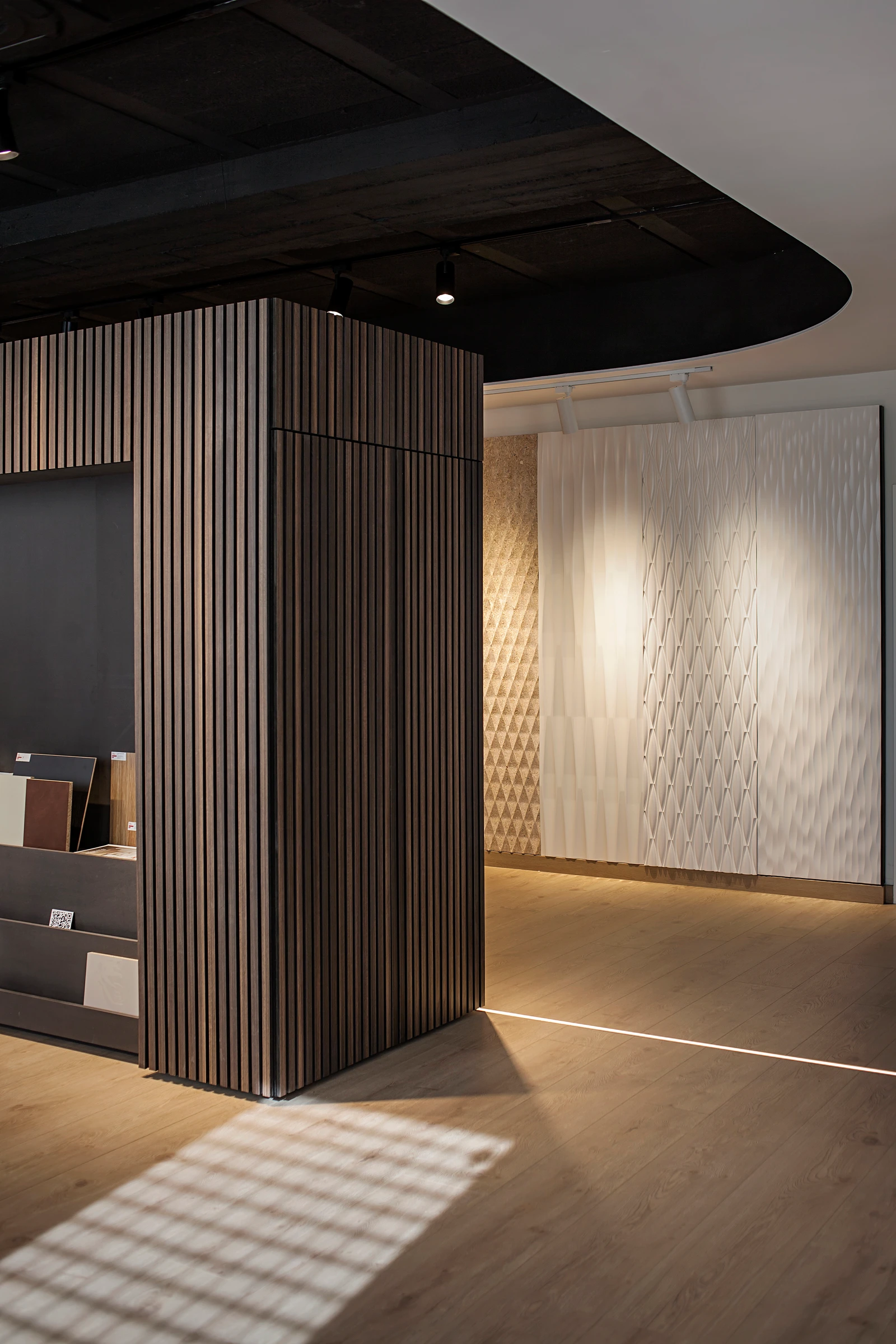 Showroom MDEC · Photo 31