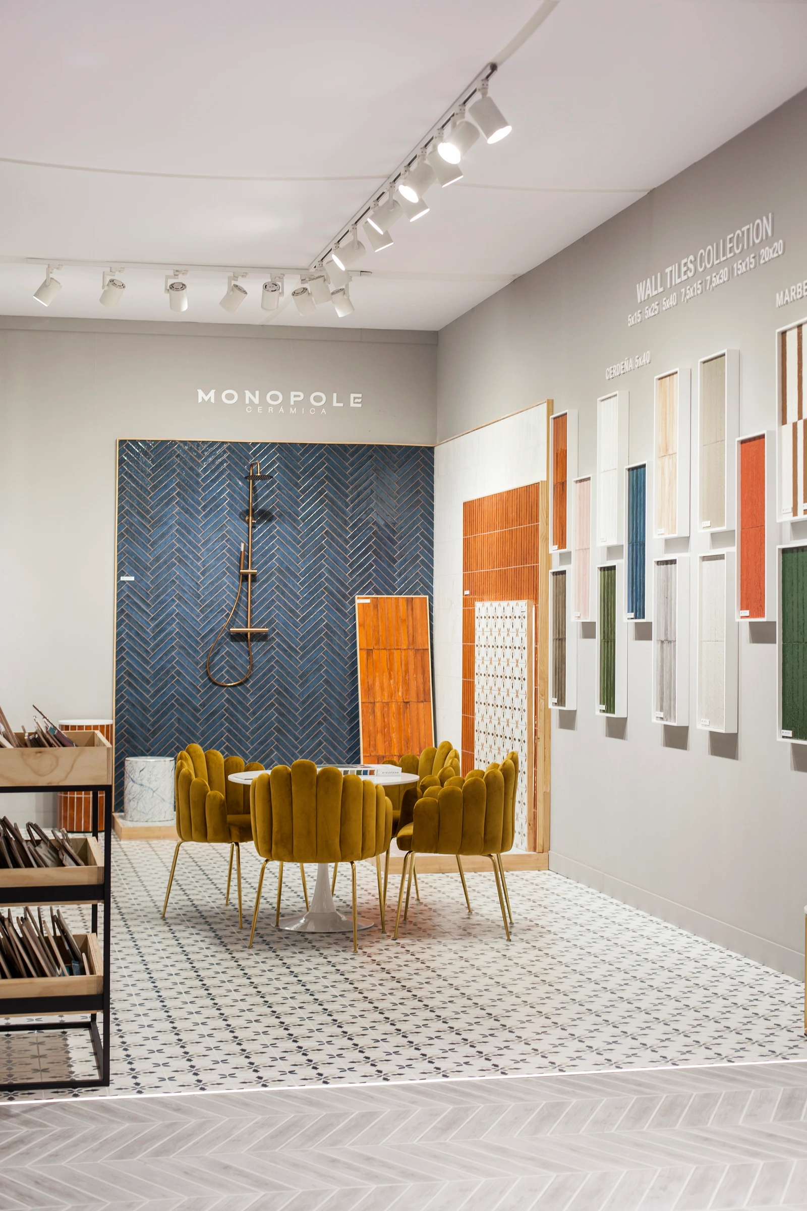 Monopole · Fotografía 16