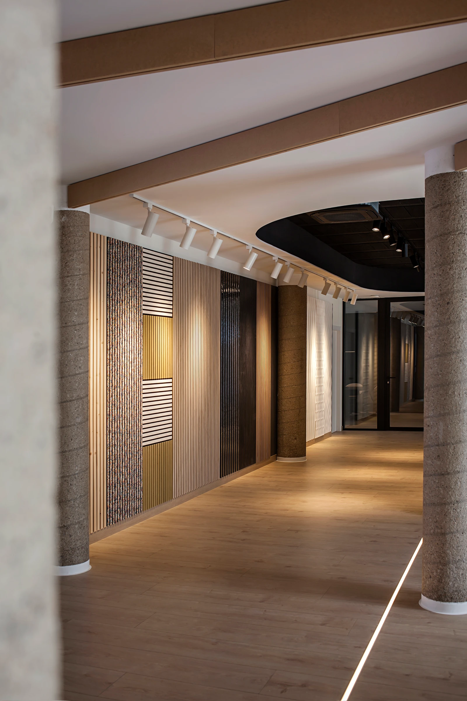 Showroom MDEC · Photo 26
