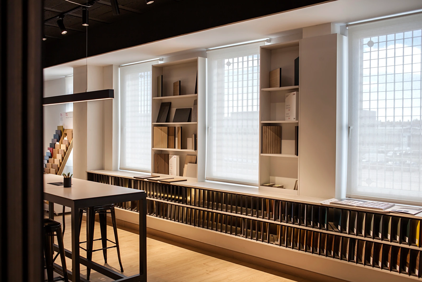 Showroom MDEC · Photo 12