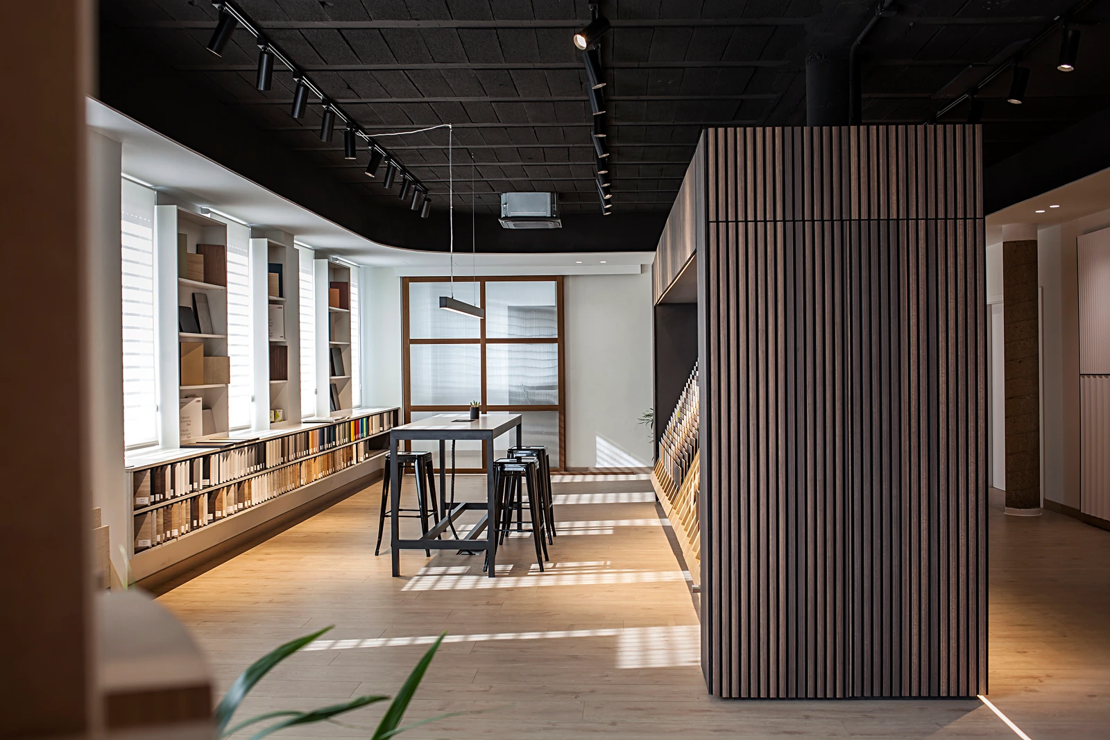 Showroom MDEC · Photo 22