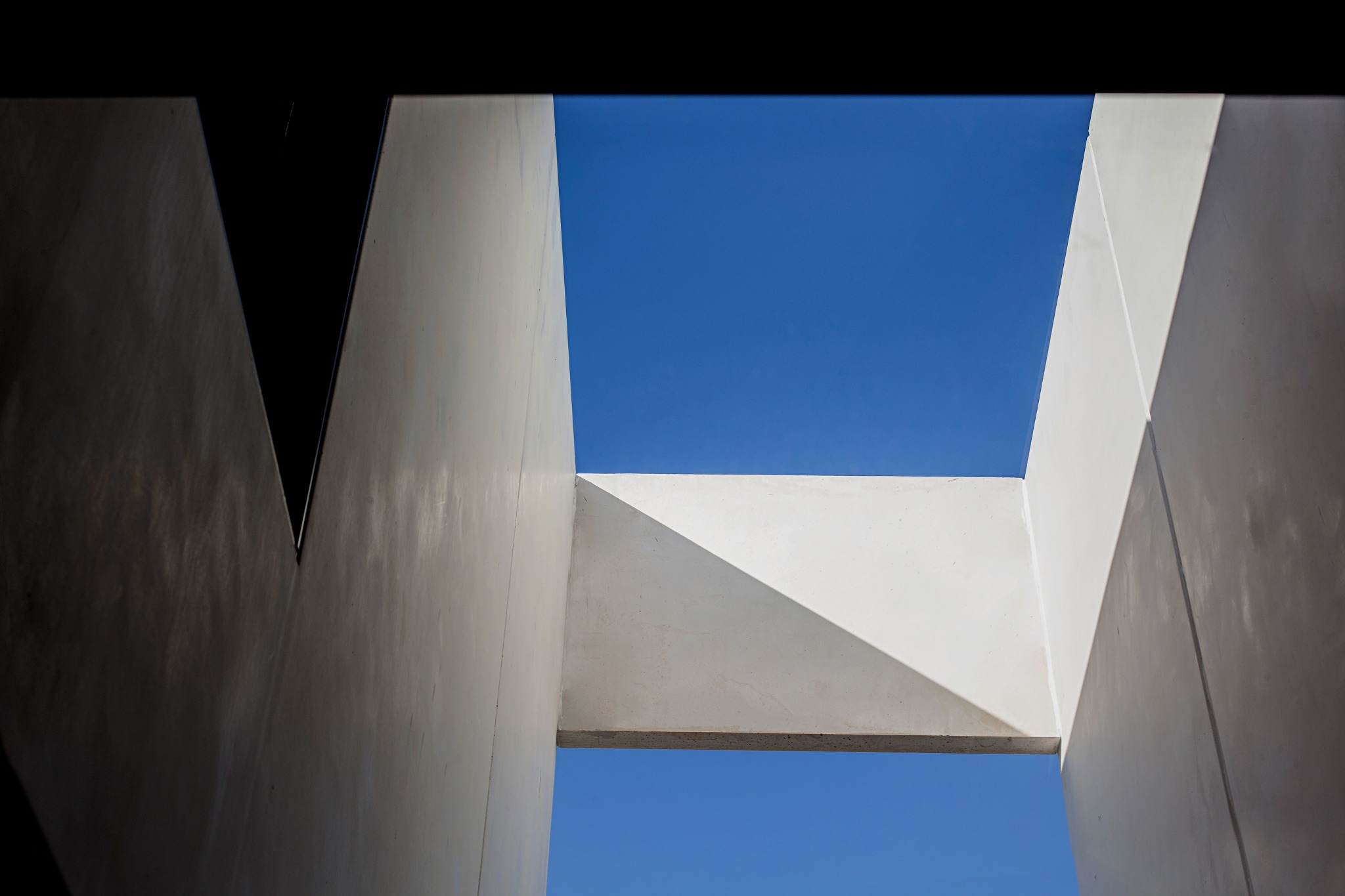Luz y geometría en la arquitectura del estudio